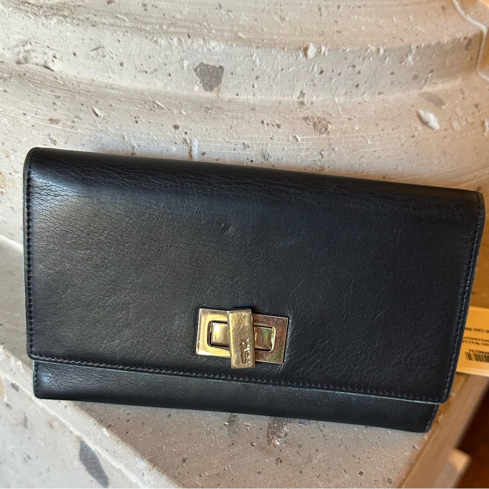 Fendi Peek a Boo Long Trip Color Wallet